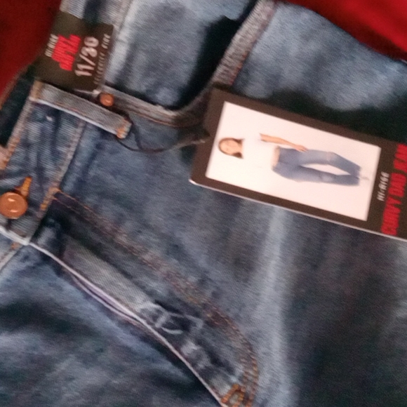 Jeans - Picture 2 of 3